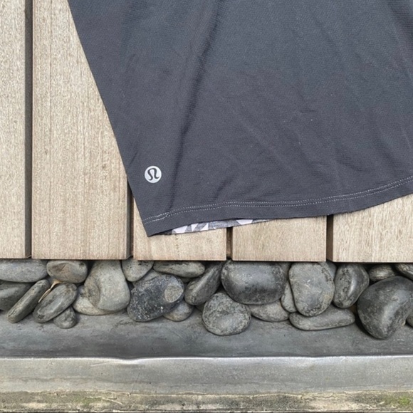 LULULEMON Blue Print Racer Back Athletic Top - Picture 5 of 6